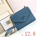 スーパーコピーブラダバッグ